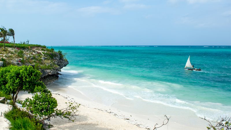 2-Zawadi-Hotel-beach-and-dhow