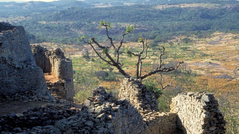 391871-great-zimbabwe-zimbabwe