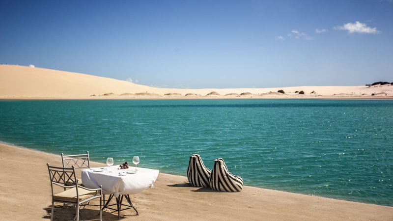 anantara-bazaruto-mozambique-lodges-beach-picnic-spectacular-crafted-africa