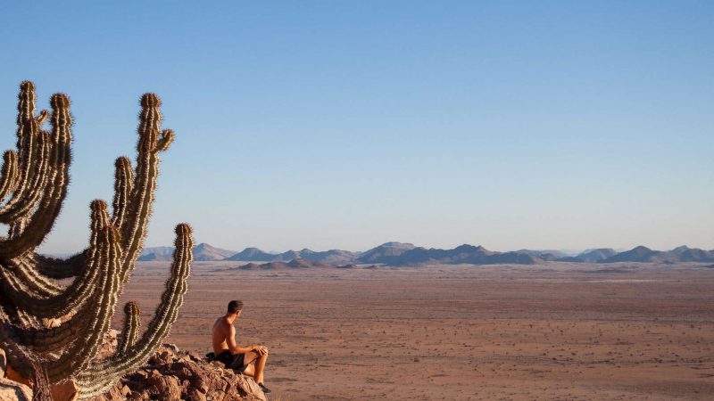 chris-overlooking-valley-camp-geck