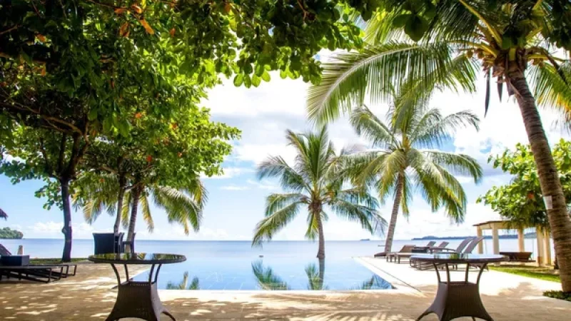 infinity-pool-home-residence-nosy-be-madagascar-facebook